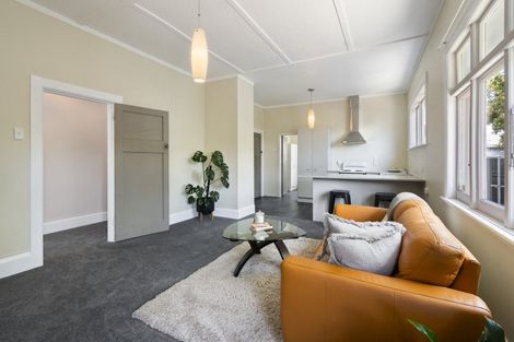 Photo of property in 471a Featherston Street, Palmerston North, 4414