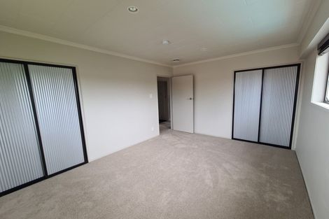 Photo of property in 25 Truby King Street, Merrilands, New Plymouth, 4312