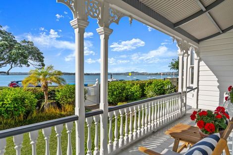 Photo of property in 42 King Edward Parade, Devonport, Auckland, 0624