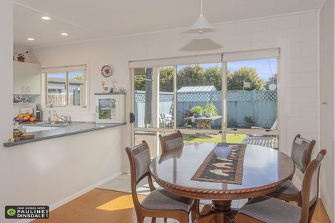 Photo of property in 11 Carlton Crescent, Te Kamo, Whangarei, 0112