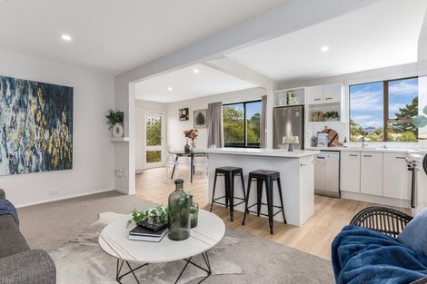 Photo of property in 20 Cornwall Crescent, Cannons Creek, Porirua, 5024