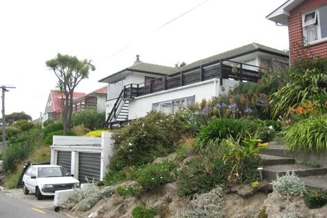 Photo of property in 7 Walkers Road, Lyttelton, 8082