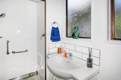 Photo of property in 16 Hunter Street, Westport, 7825