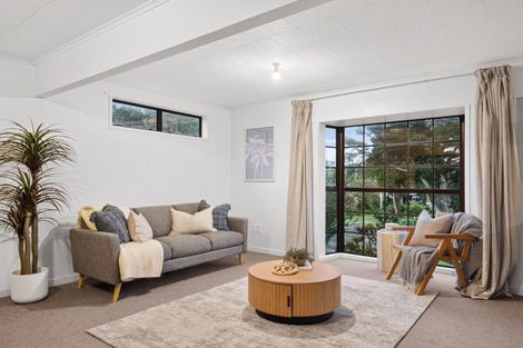 Photo of property in 20 Lysnar Street, Okitu, Gisborne, 4010