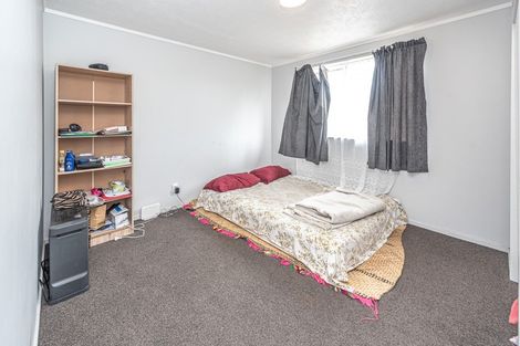 Photo of property in 17 Lee Street, Castlecliff, Whanganui, 4501