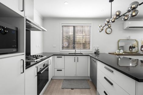 Photo of property in 2/65 Cabourne Drive, Glenview, Hamilton, 3206