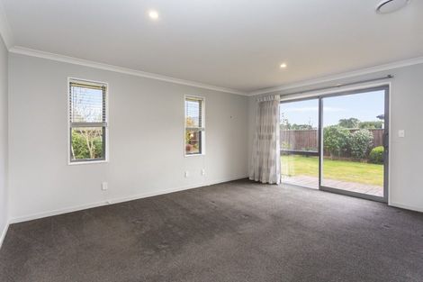 Photo of property in 17 Lloyds Close, Rolleston, 7614