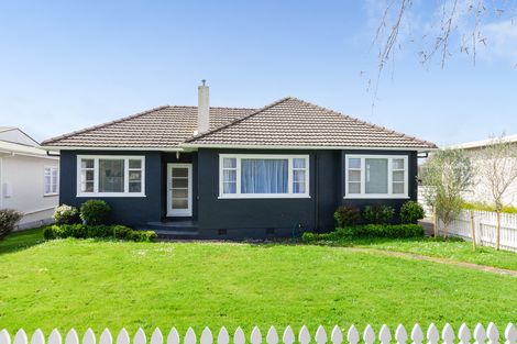 Photo of property in 89 Churchill Avenue, Hokowhitu, Palmerston North, 4410