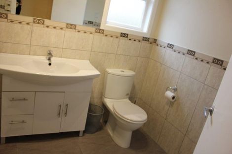 Photo of property in 1/37 Nile Road, Milford, Auckland, 0620