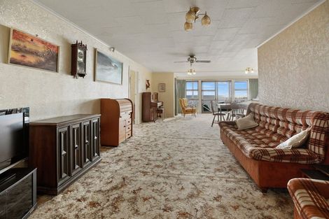 Photo of property in 310 Thames Coast Sh25 Road, Thornton Bay, Thames, 3575