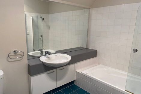 Photo of property in 3/28 Majoribanks Street, Mount Victoria, Wellington, 6011