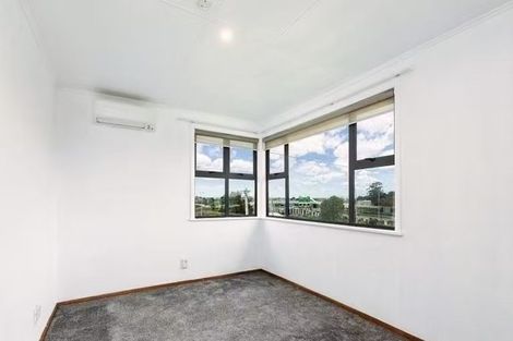 Photo of property in 4 Valonia Street, New Windsor, Auckland, 0600