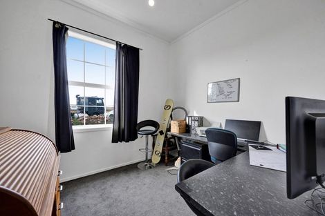 Photo of property in 8 Egmont Street, Normanby, Hawera, 4614