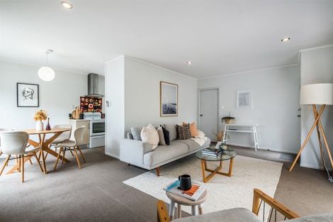 Photo of property in 14a Saffron Street, Birkdale, Auckland, 0626