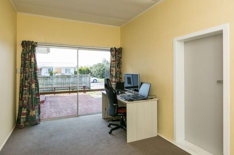 Photo of property in 1315 Jubilee Street, Mayfair, Hastings, 4122