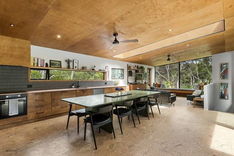 Photo of property in 13 Kauri Road, Birkenhead, Auckland, 0626