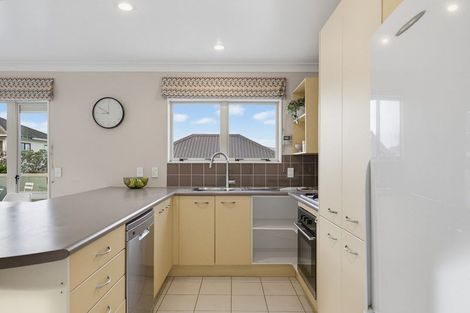 Photo of property in 20a Bowes Crescent, Strathmore Park, Wellington, 6022