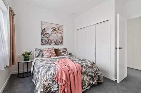 Photo of property in 206 The Terrace, Thames, 3500