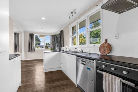 Photo of property in 58 Edmund Road, Mangakakahi, Rotorua, 3015
