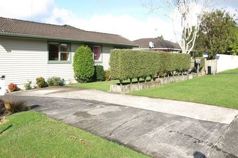 Photo of property in 3 Erica Road, Sunnynook, Auckland, 0620