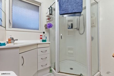 Photo of property in 74 Eskdale Road, Birkdale, Auckland, 0626