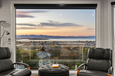 Photo of property in 100 Arapiki Road, Stoke, Nelson, 7011