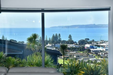 Photo of property in 30 Manhattan Rise, Orewa, 0931