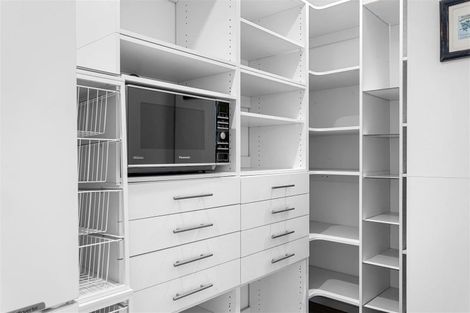 Photo of property in 50 Welsford Street, Woodend, 7610