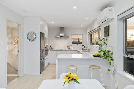 Photo of property in 3/252 Hibiscus Coast Highway, Orewa, 0931