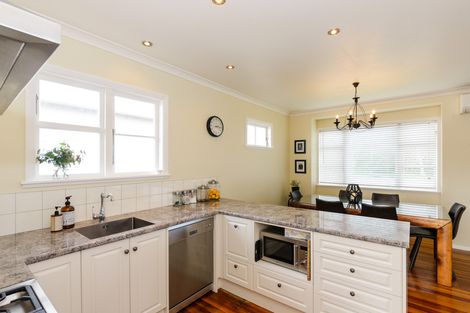 Photo of property in 89 Churchill Avenue, Hokowhitu, Palmerston North, 4410