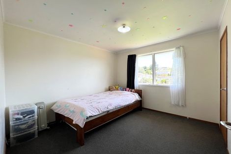 Photo of property in 80 Salamanca Road, Sunnynook, Auckland, 0620