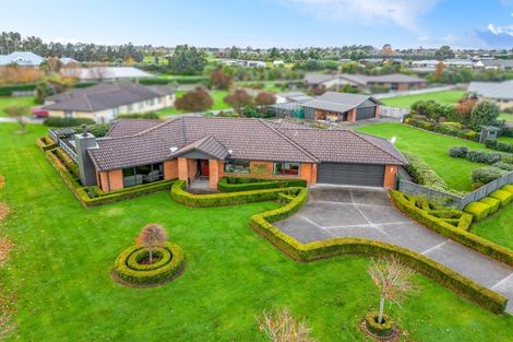 Photo of property in 20 Carrington Drive, Carterton, 5713