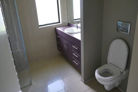 Photo of property in 43 Bleakhouse Road, Howick, Auckland, 2014