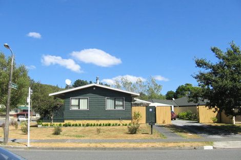 Photo of property in 16 Topaz Street, Birchville, Upper Hutt, 5018