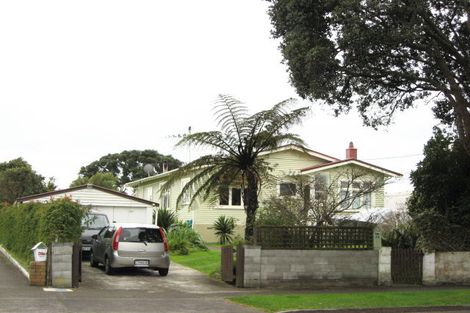Photo of property in 26a Whiteley Street, Moturoa, New Plymouth, 4310