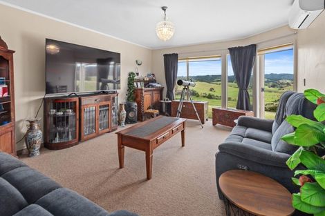 Photo of property in 347 Campbell Road, Parua Bay, Onerahi, 0192