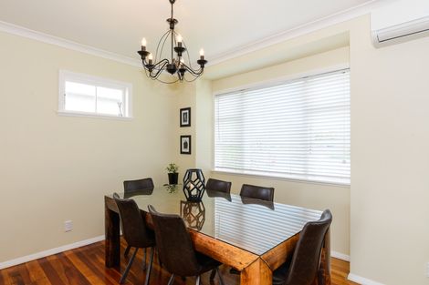 Photo of property in 89 Churchill Avenue, Hokowhitu, Palmerston North, 4410