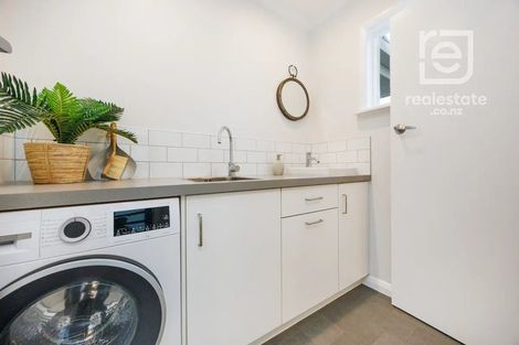 Photo of property in 7 Stirling Crescent, Hokowhitu, Palmerston North, 4410