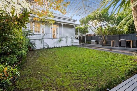 Photo of property in 20 Richmond Road, Grey Lynn, Auckland, 1021