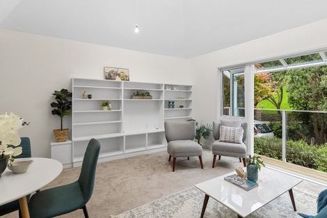Photo of property in 15 Lawson Place, Mount Victoria, Wellington, 6011
