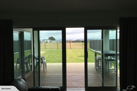 Photo of property in 3 Aparima Place, Awatoto, Napier, 4110