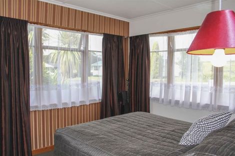 Photo of property in 20 King Street, Tuatapere, 9620