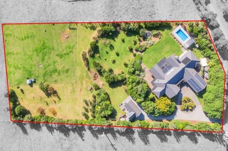 Photo of property in 29 Shine Road, South Head, Helensville, 0874