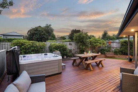 Photo of property in 4 Coach Road, Fairfield, Dunedin, 9018