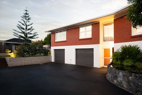Photo of property in 180 Sandwich Road, St Andrews, Hamilton, 3200