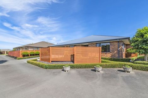 Photo of property in 16 Globe Bay Drive, Templeton, Christchurch, 8042