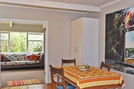 Photo of property in 38 Hauraki Road, Leigh, Warkworth, 0985