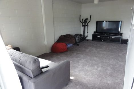 Photo of property in 11 Conway Street, Macandrew Bay, Dunedin, 9014