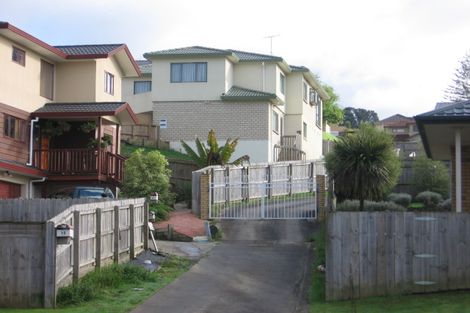 Photo of property in 19 De Havilland Drive, Goodwood Heights, Auckland, 2105