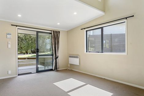 Photo of property in 127 Taupo View Road, Taupo, 3330